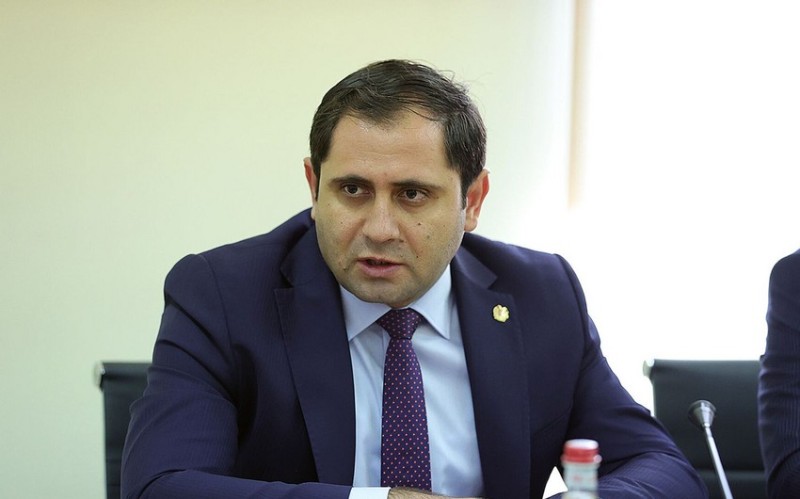 Papikyan Almaniyaya getdi